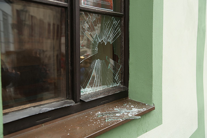 A2B Glass are able to board up broken windows while they are being repaired in Haringey.